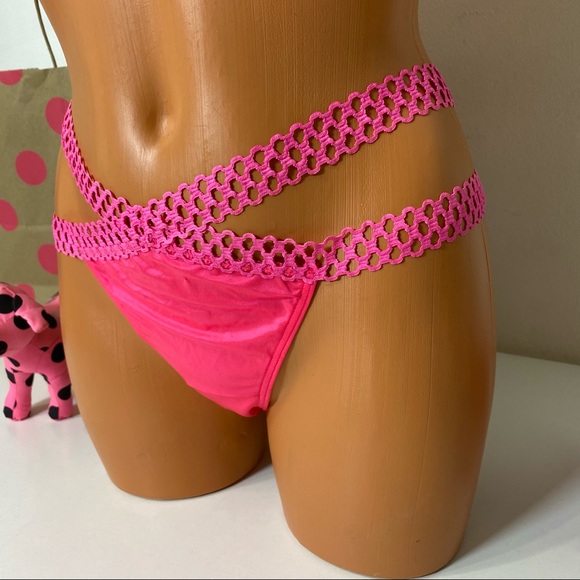 🚫SOLD🚫VICTORIA’S SECRET FISHNET STRAPPY THONG - Picture 3 of 4